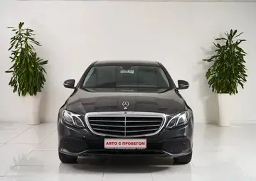 Mercedes benz E-Класс Вид 2