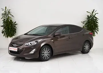 Hyundai Elantra Вид 1