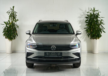 Volkswagen Tiguan Вид 2