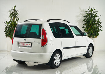 Skoda Roomster Вид 5