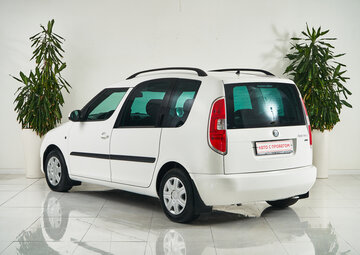 Skoda Roomster Вид 4