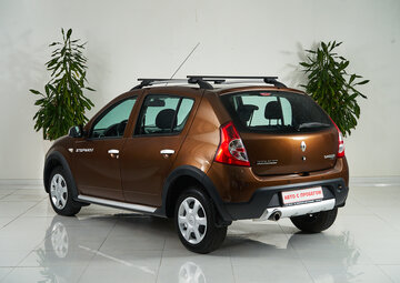 Renault Sandero Вид 4