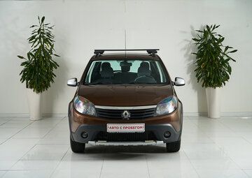 Renault Sandero Вид 2