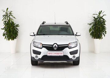 Renault Sandero Вид 2