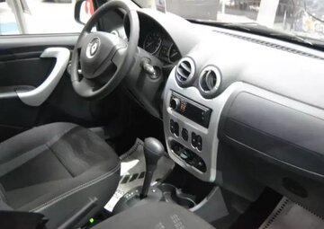 Renault Sandero Вид 3