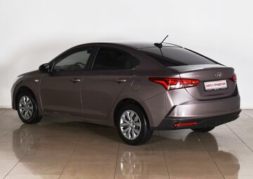 Hyundai Solaris Вид 3