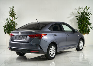 Hyundai Solaris Вид 4