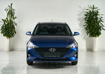 Hyundai Solaris Вид 2