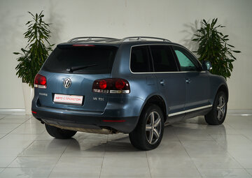 Volkswagen Touareg Вид 5