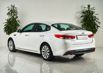 Kia Optima Вид 4