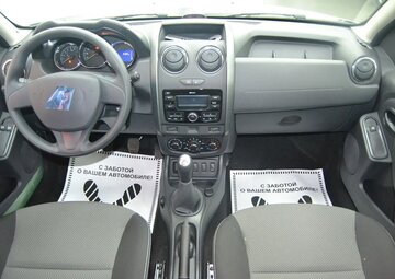 Renault Duster Вид 4