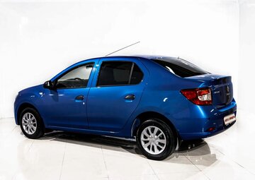 Renault Logan Вид 4