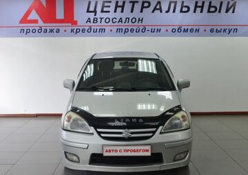 Suzuki Liana Вид 2