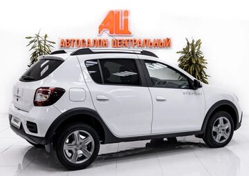 Renault Sandero Вид 4