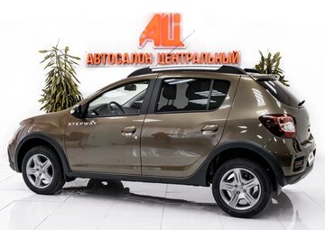 Renault Sandero Вид 4