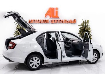 Skoda Rapid Вид 5