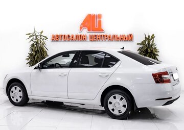 Skoda Rapid Вид 3