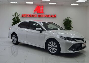 Toyota Camry Вид 2