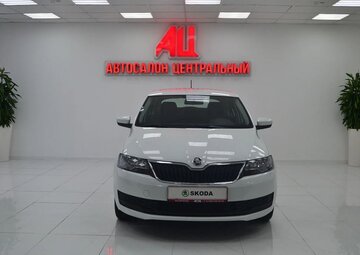 Skoda Rapid Вид 3